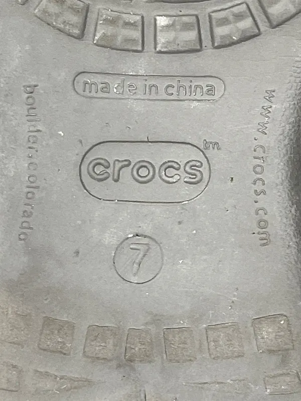 Crocs Capri Canvas Flip Flop Sandals Brown Khaki Size 7 - Image 9