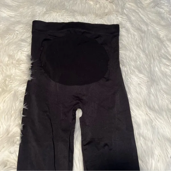 Women's‎ Cropped Leggings Black Seamless Butt Lifting Cropped High-Rise - Image 6
