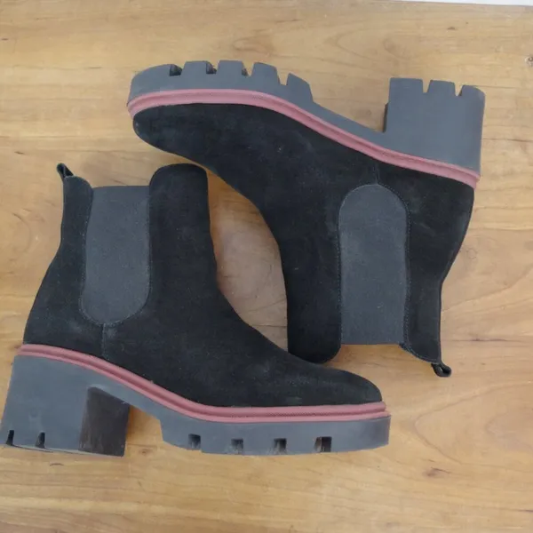 Portuguese Made Black Suede Chunky Sole Chelsea Boots Size 6.5 - Image 5