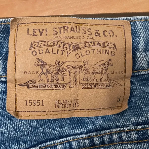 Levi's Women Vintage Blue Relaxed Fit Tapered Leg High Rise Jeans Size 12S - Image 3