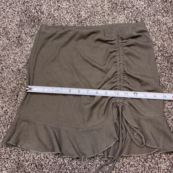 Boutique Illa Green Mini Skirt With Ties Size S - Image 5