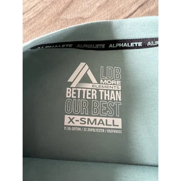 Alphalete Woman’s ELMTS Short SLEEVE Crop - Teal , Size XS - Image 8