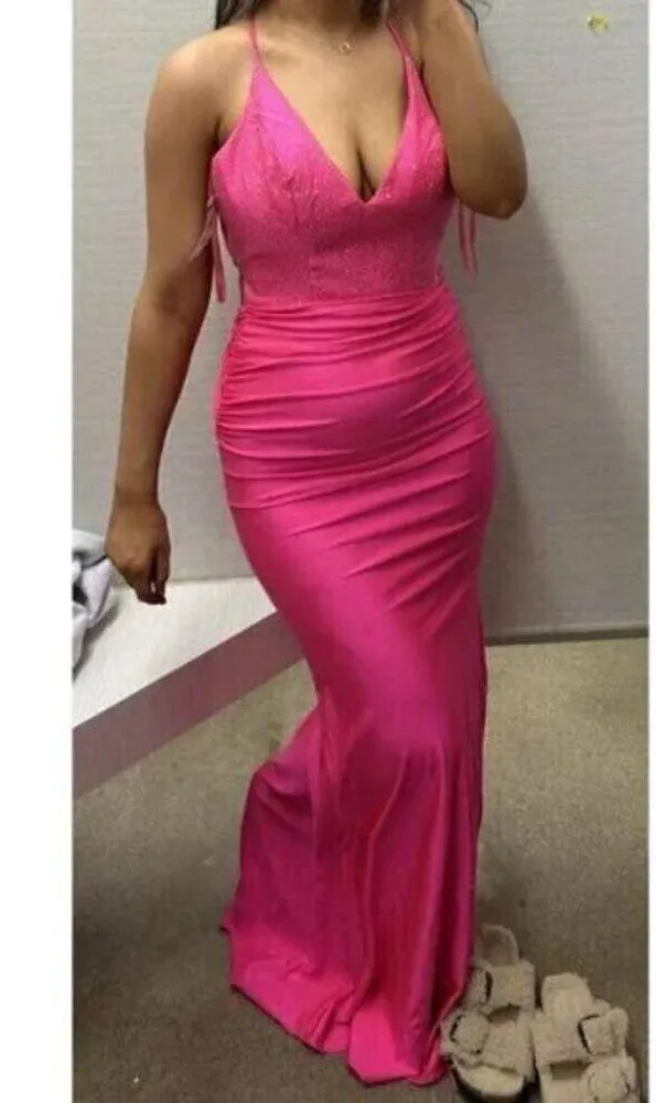 LA FEMME Tie Back Sequin Trumpet Gown in Neon Pink Size US 0 - Image 3