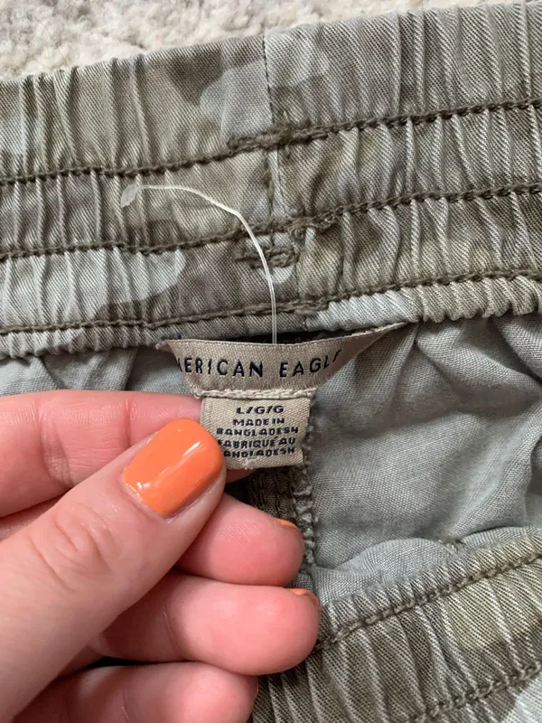 American Eagle Joggers - Image 3