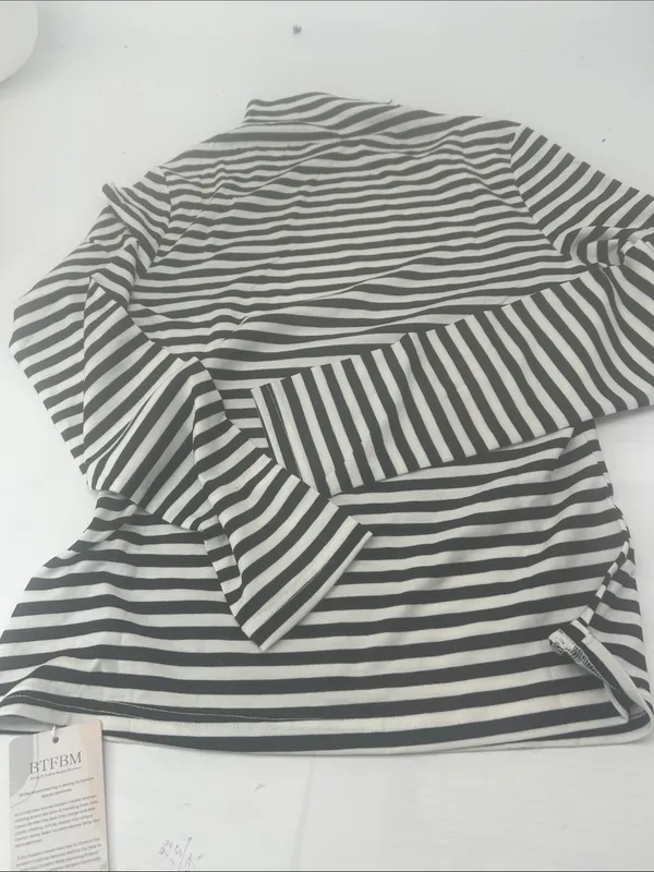 Women’s Striped Long-Sleeve Tee - Black & White - Image 15