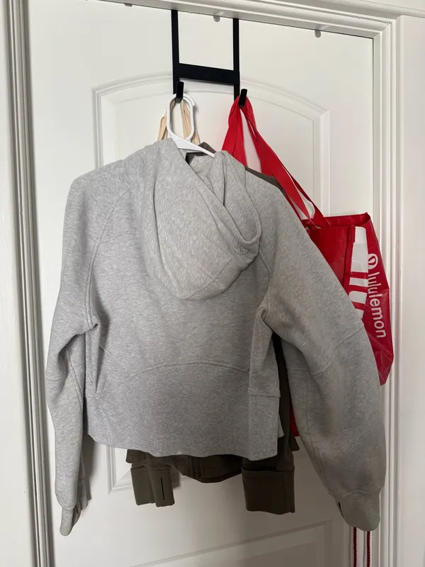 Lululemon Scuba Full-Zip - Image 2