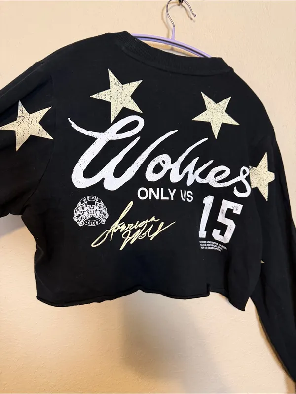 Darc Sport Wolves Cropped Graphic Tee‎ Size Small Black - Image 6
