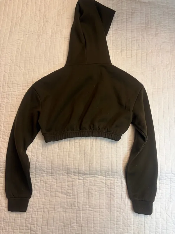 SHEIN olive green cropped hoodie sweatshirt - Image 4