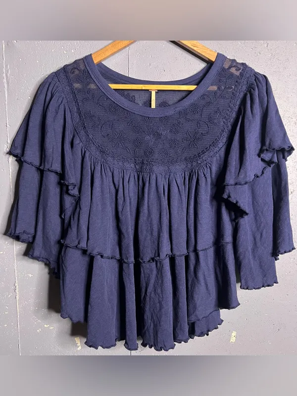 Free People Rose Party Tee Blouse Top Swingy Lace Embroidered Ruffle. Small - Image 3