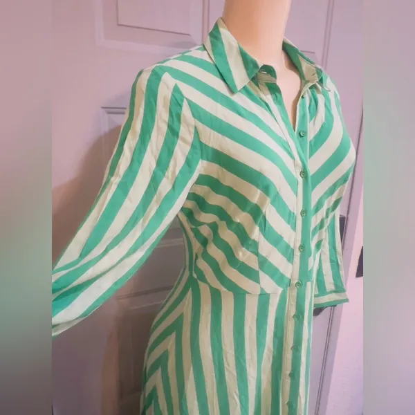 Women’s striped maxi shirt dress in green in size XS pit to pit 17” - Image 13