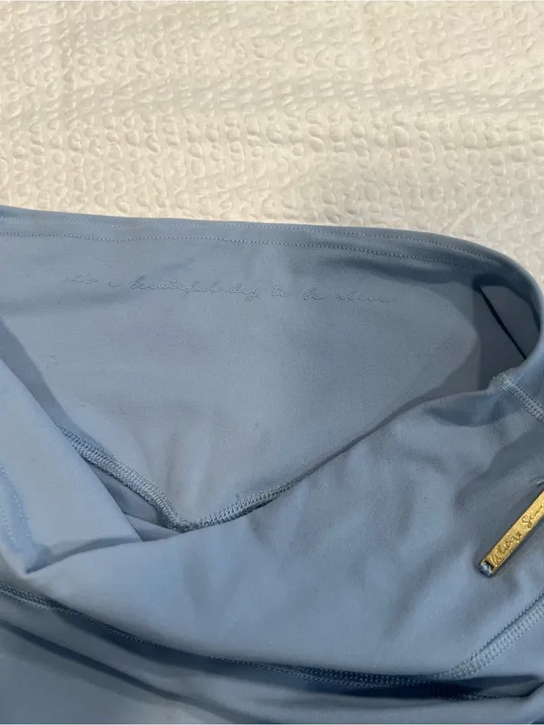 Gymshark light blue butt scrunch Whitney Simmons M women shorts - Image 3