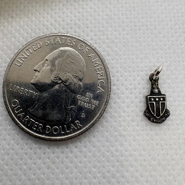 Vintage‎ Sterling Silver Shield Crest Charm Greek Inscription Heraldic 0.45g - Image 4
