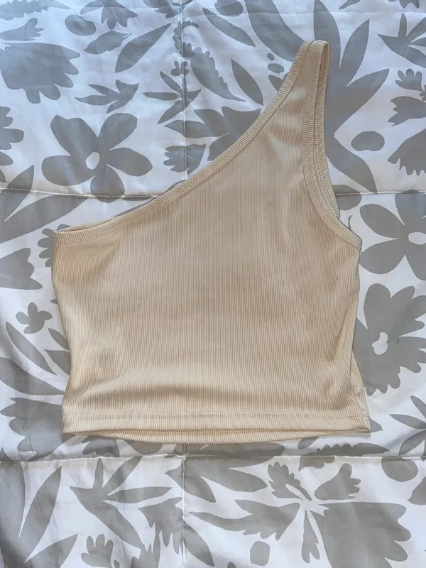 Amazon Beige One Shoulder Crop Top - Image 2