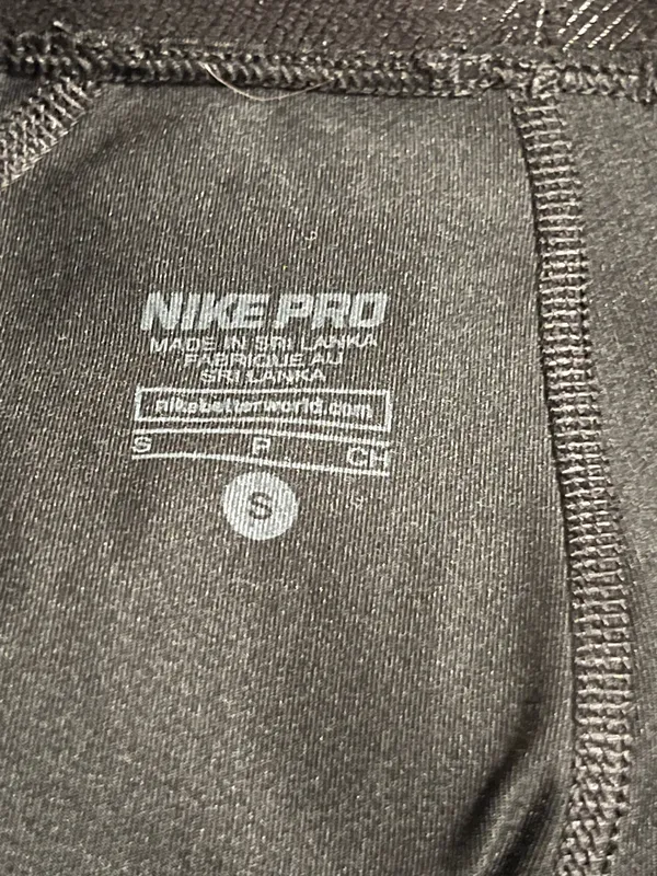 Womens small Nike Pro leggings - Image 7