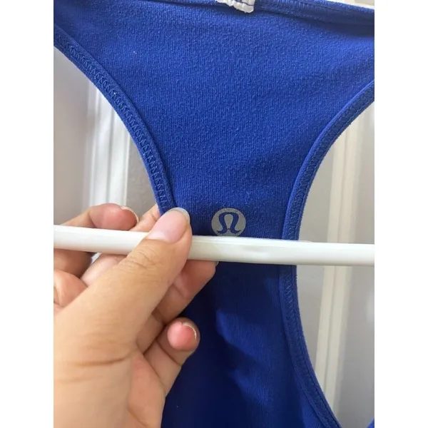 Lululemon Womens Navy Athletic Racerback Tank ABOUT XS - Image 4