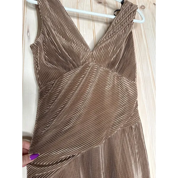 NWT Lulus Renee Light Brown Satin Plisse V-Neck Maxi Dress Gala Banquet Size S - Image 3