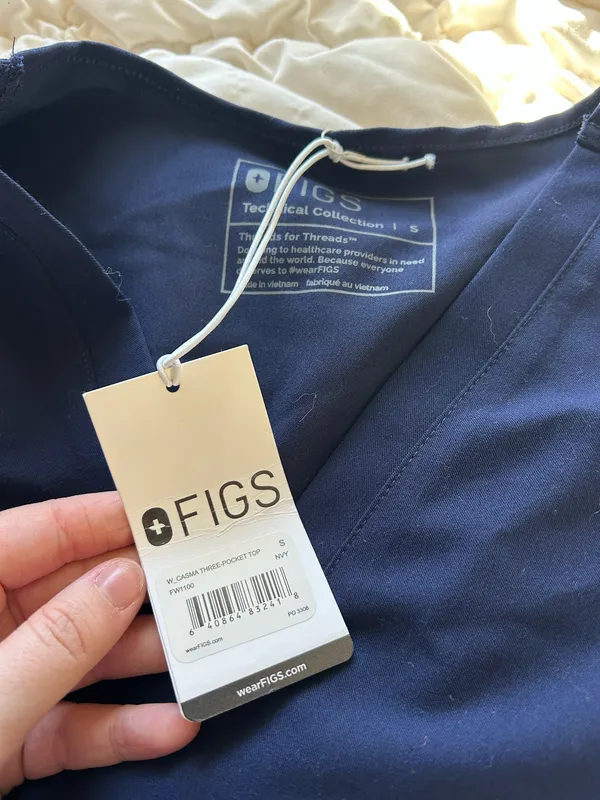 FIGS Scrub Top - Image 2