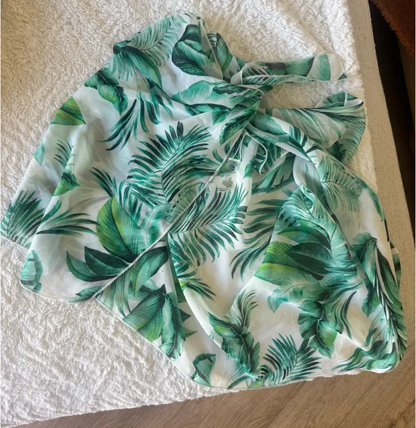 White and Green Swim Cover Up/ Swim Tie Skirt/ Beach Sarong - Image 2