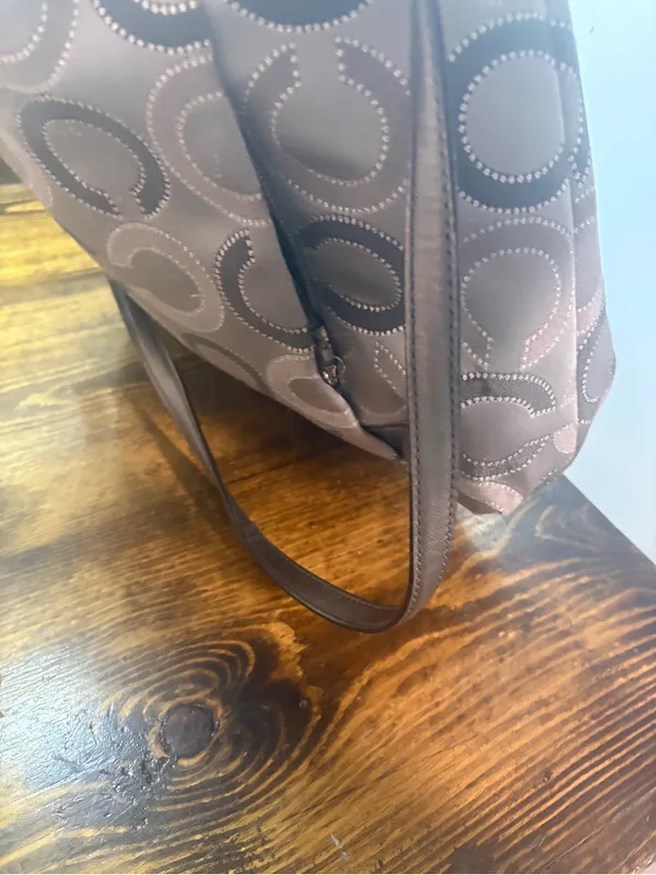 Coach‎ Gray Purse - Image 6