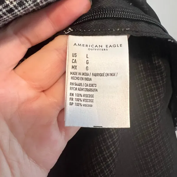 American Eagle Black and White Plaid Skirt Side Slit Size Large Fall Whimsigoth - Image 5