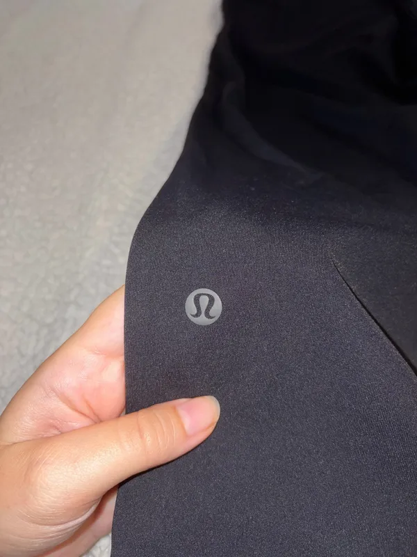 Lululemon On The Fly Joggers - Image 10