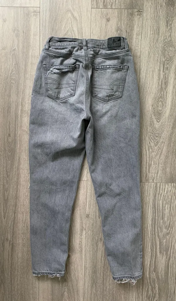 American Eagle mom jeans style Jeans - Image 5
