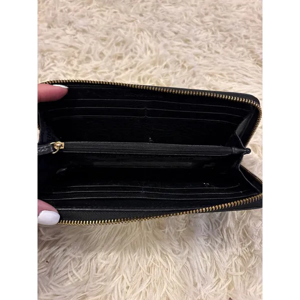 Michael Kors Black Leather Zip Around‎ Continental Wallet Gold Tone Logo - Image 6