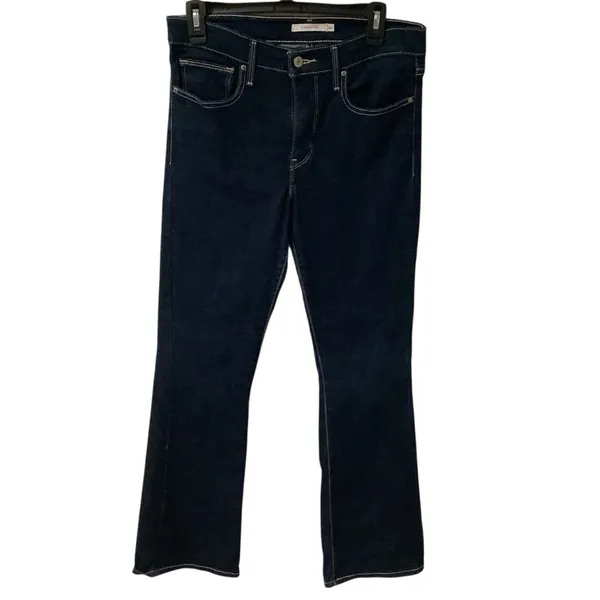 Levi Women’s Classic Bootcut Stretch Mid Rise Easy Fit, Dark Color WORN ONCE - Image 5