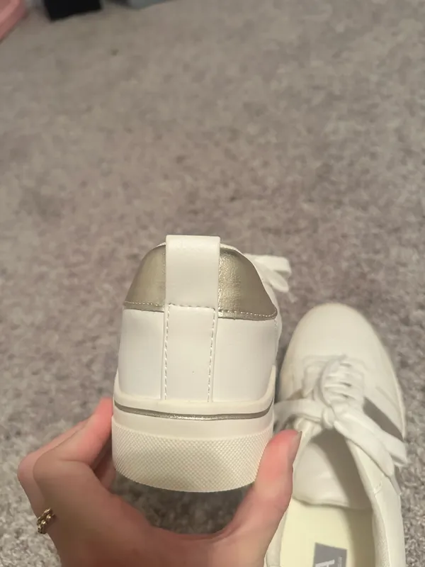 MIA Sneakers White - Image 5