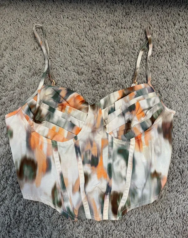 Cropped Going Out Top Multiple Size XS - Image 2