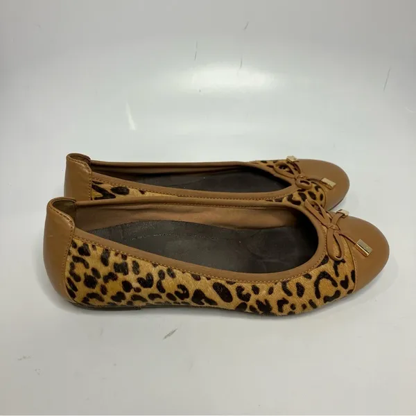 Vionic‎ Minna animal print ballet flats comfort Shoes size 7 wide - Image 4