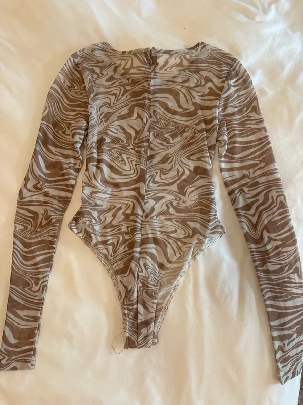 Meshki Bodysuit Long Sleeve - Image 2
