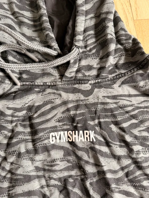Gymshark hoodie - Image 2