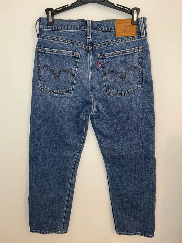 501 High-Rise Levi’s - Image 2