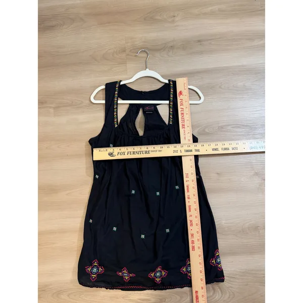 Torrid Embroidered Beaded Tank Top Black 1 Womens Boho Peasant Festival - Image 4