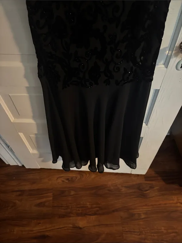 Elegant Black Beaded Evening Dress Size 14 - Image 2