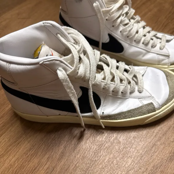 Nike White‎ Blazer Mid Hi Top Vintage Women's Size 9.5 - Image 2