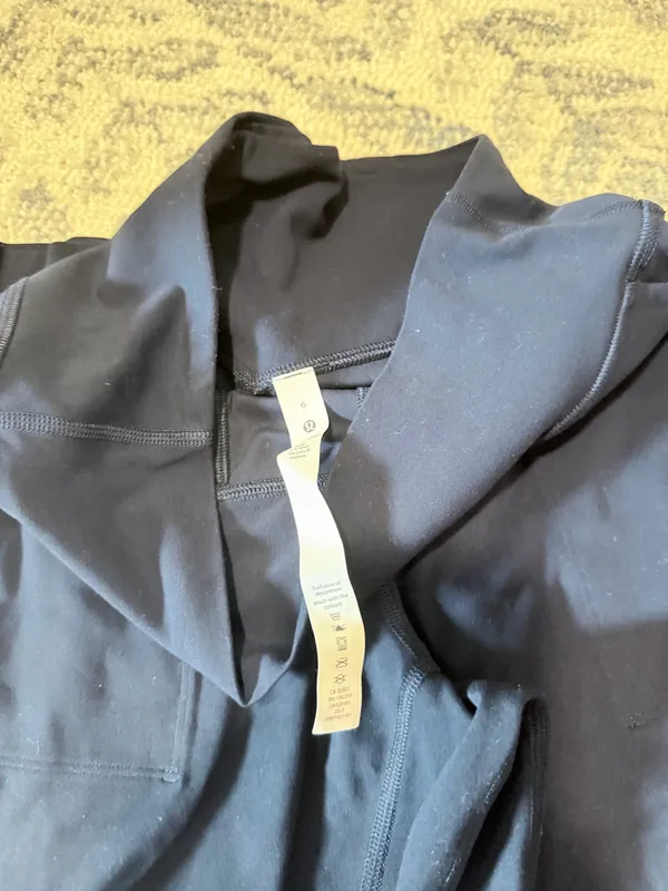 Lululemon Align Joggers 28" Navy - Image 3