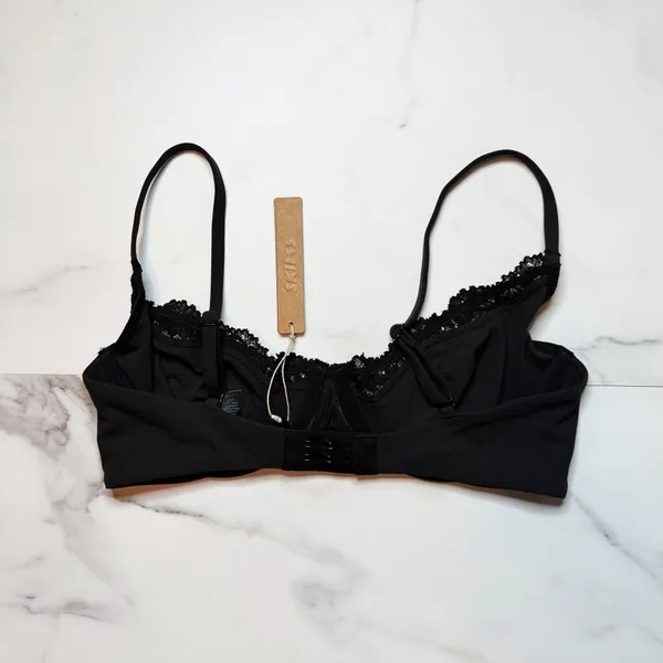 NWT Skims Fits Everybody Lace Unlined Scoop Bra - Image 4