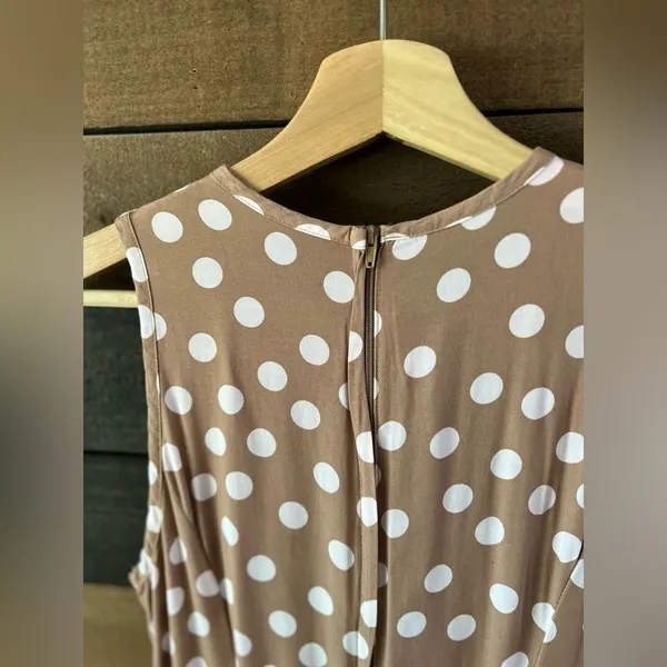 Vintage Paris Sport Club Sleeveless Tan Polka Dot Maxi Dress Made in USA Rayon - Image 9