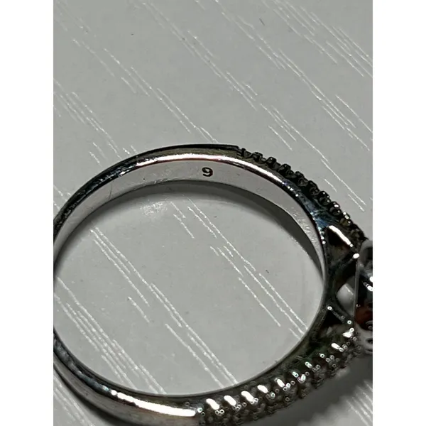 Halo‎ Ring Round Cut Cubic Zirconia Silver tone Size 9 - Image 8
