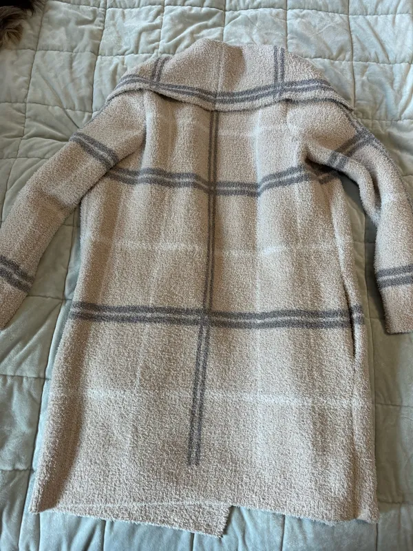 Barefoot Dreams Cozychic Cardigan - Image 4