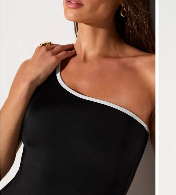 Fabletics One Shoulder Cutout One-Piec Women's Swimsuit L - Image 4