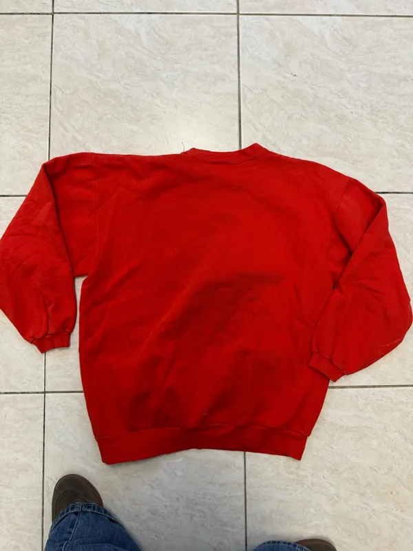 GUESS vintage red crewneck sweatshirt - Image 6