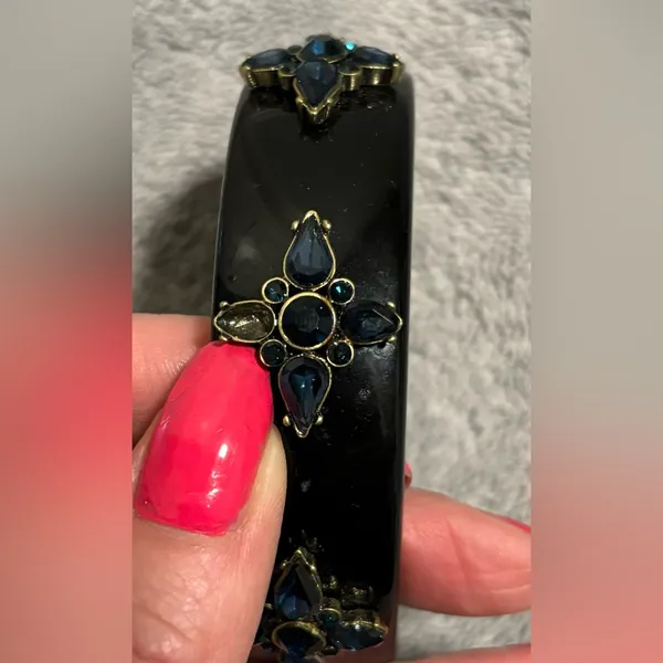 Banana Republic Black Bangle Bracelet Blue Crystal Statement - Image 8