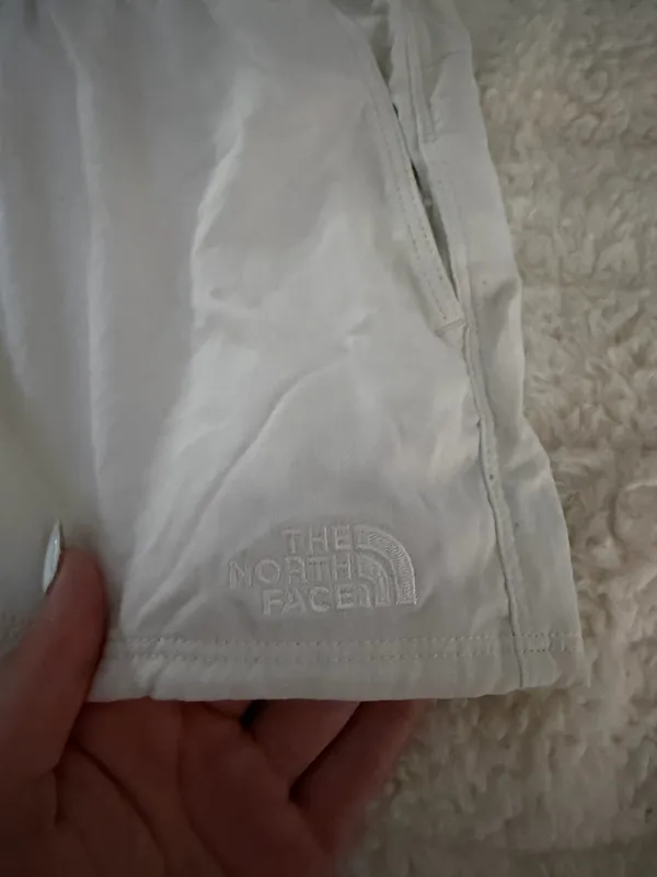 North face shorts - Image 2