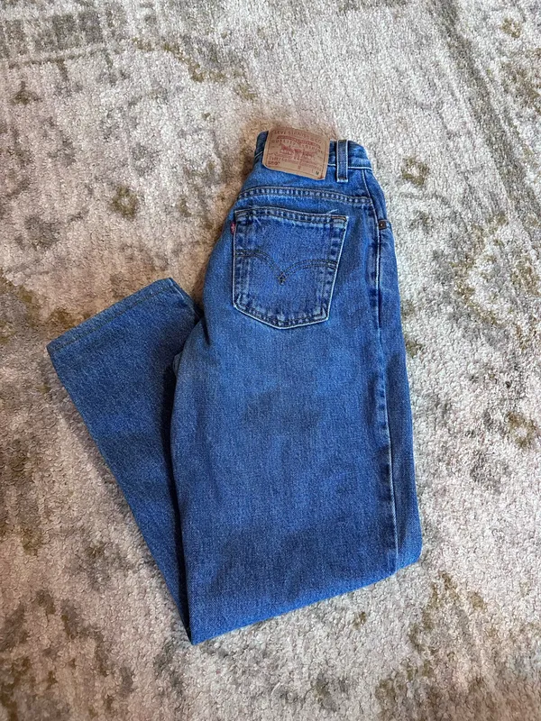 Levi’s 550 Vintage Jeans Relaxed Tapered - Image 2