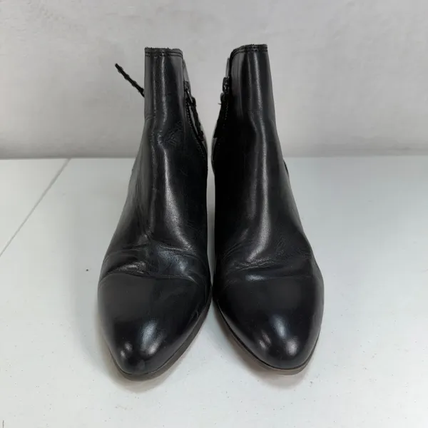 Frye 8.5 Judith Double Zip Ankle Boot Leather Block Heel Pointed Toe Black Boho - Image 4