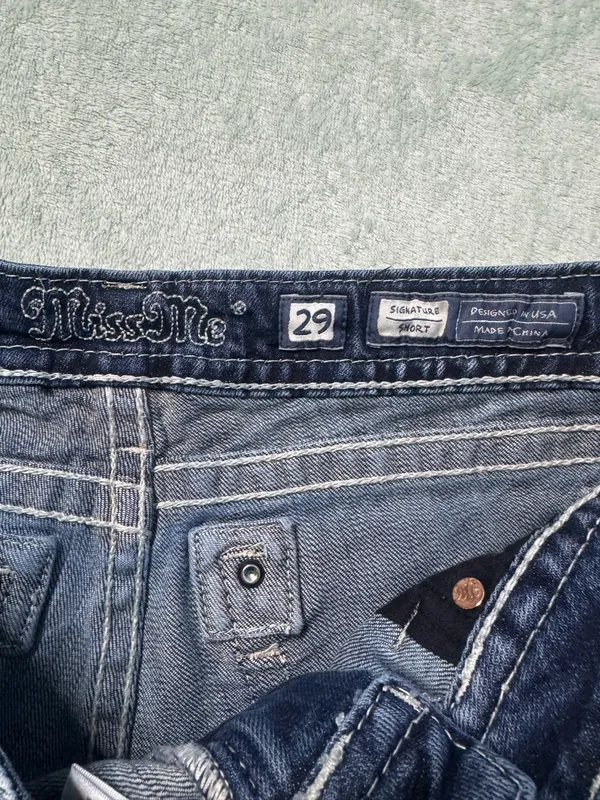 Miss Me Side Zip signature Shorts Cut off denim jean embroidered pocket - Image 10