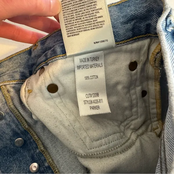 AGOLDE Parker Distressed‎ Denim Cut Off Shorts Light Wash Blue size 26 - Image 7